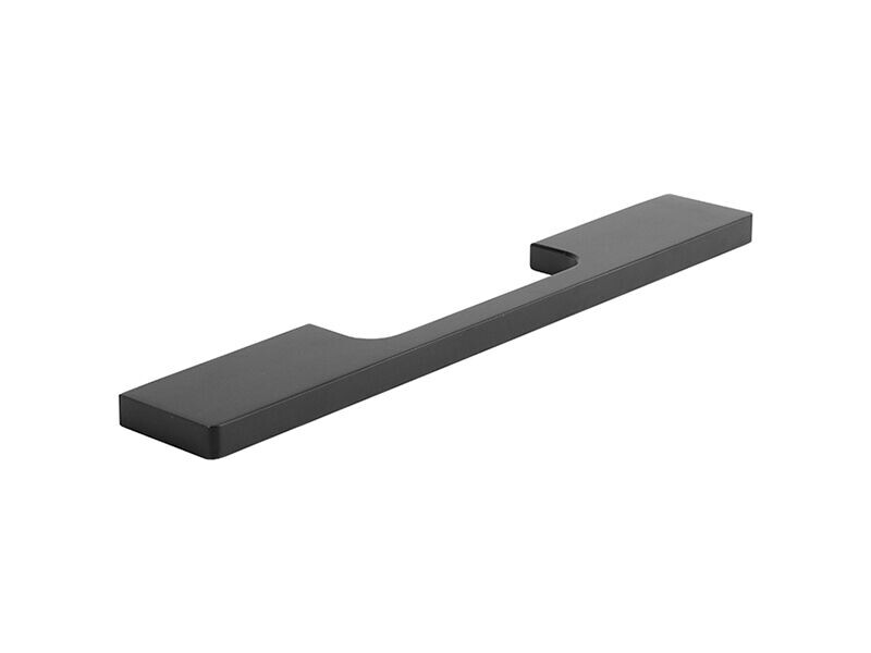 Úchytka Kira Černá matná